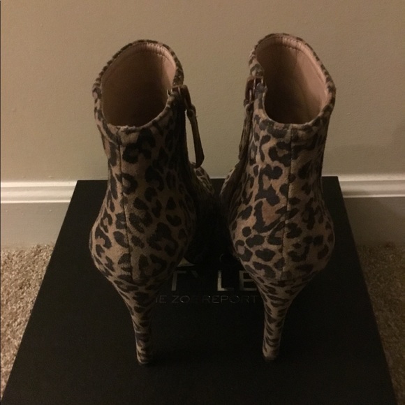 Sole Society Lyssa Leopard Platform Booties - Picture 4 of 6